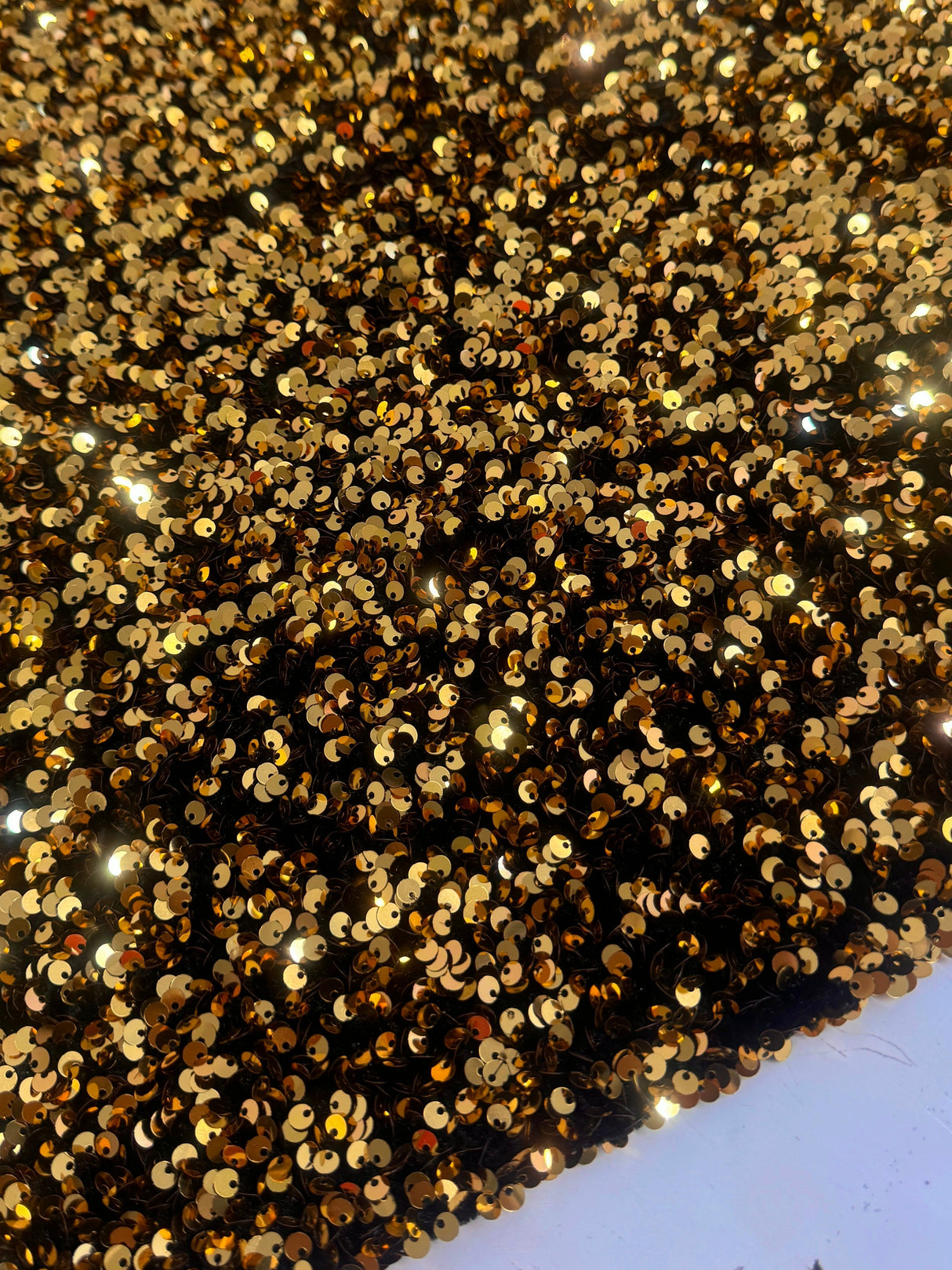 Sequin Velvet Deep Gold