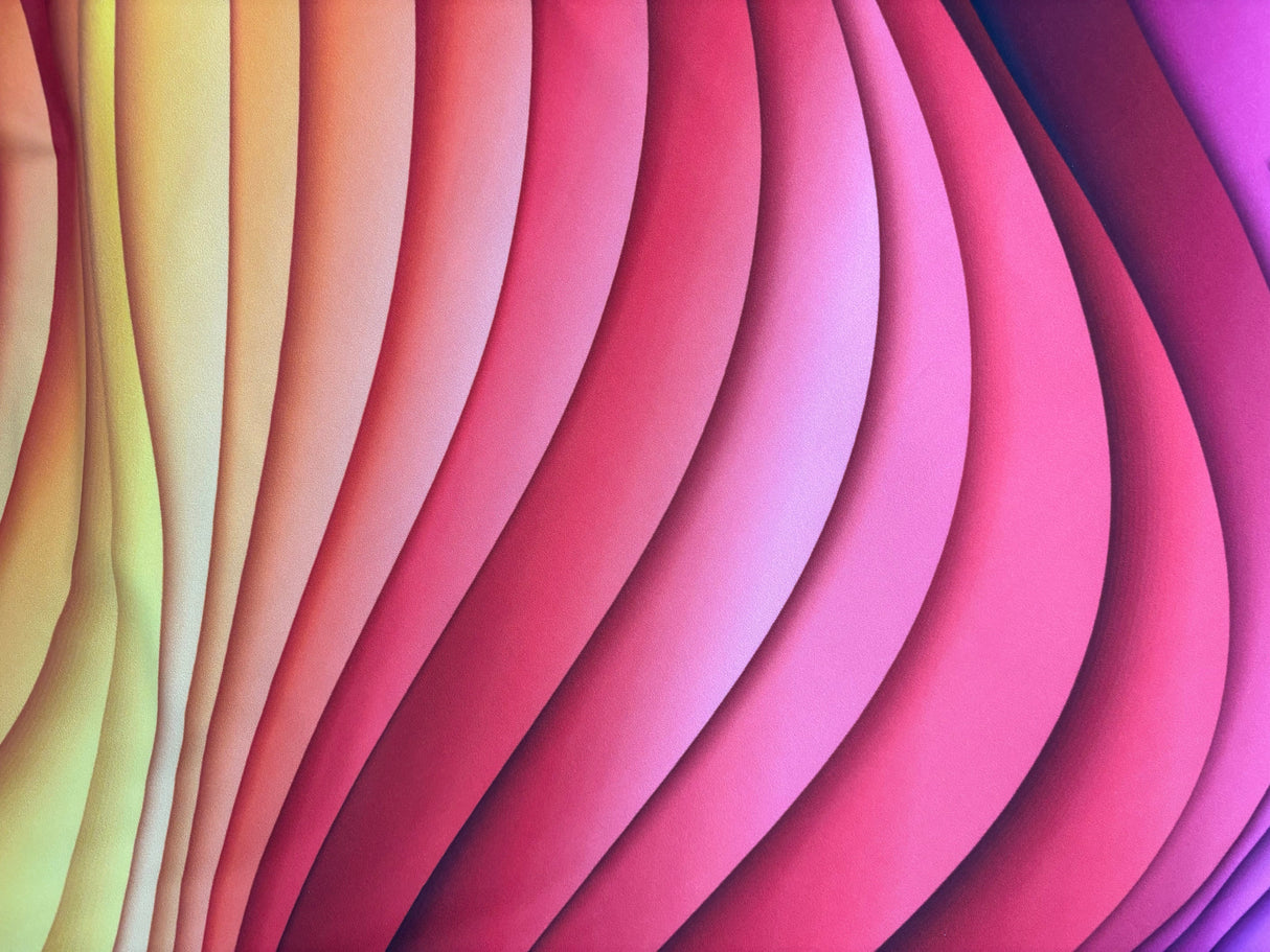 Wave Illusion Polyester Spandex Fabric - Print, 58"/60" Width (1 Yard)