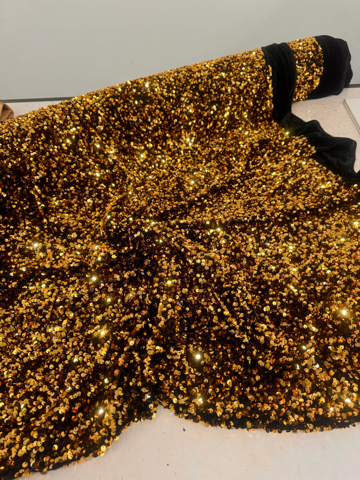 Sequin Velvet Deep Gold