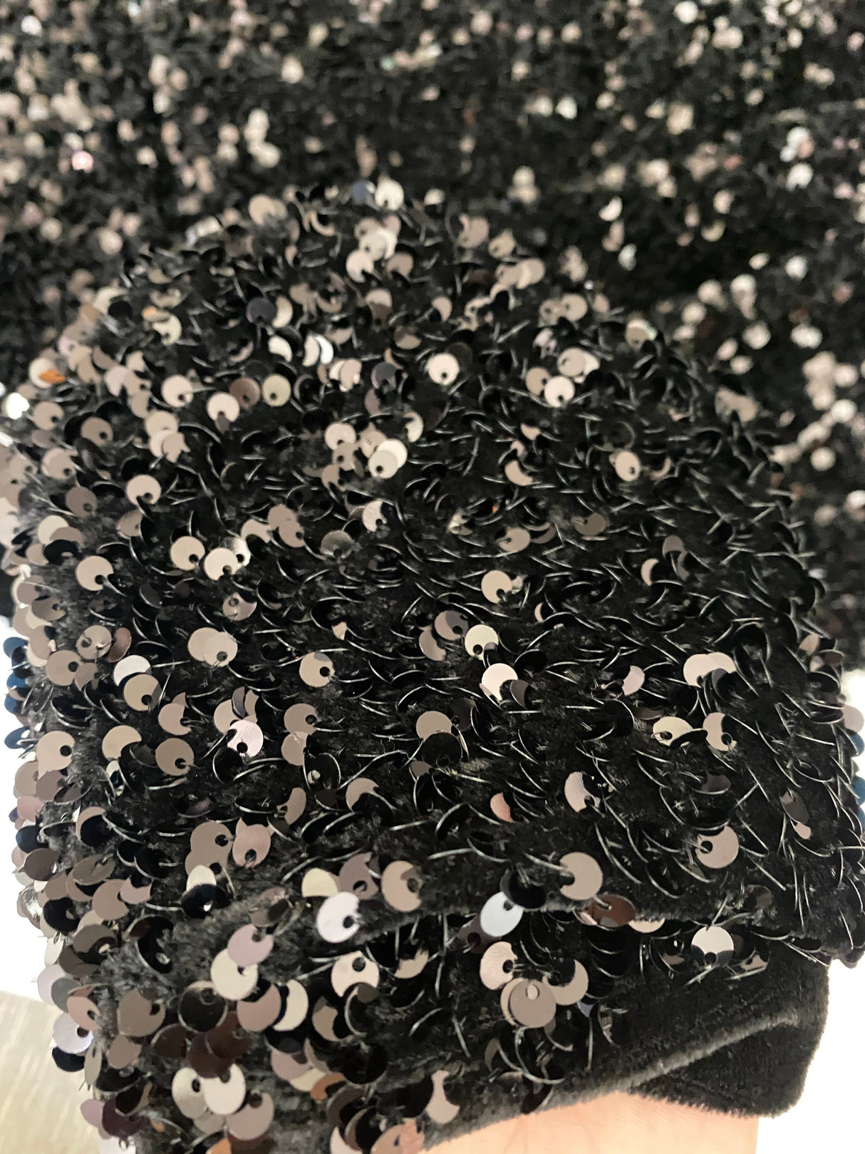 Stretch Sequin Velvet Black