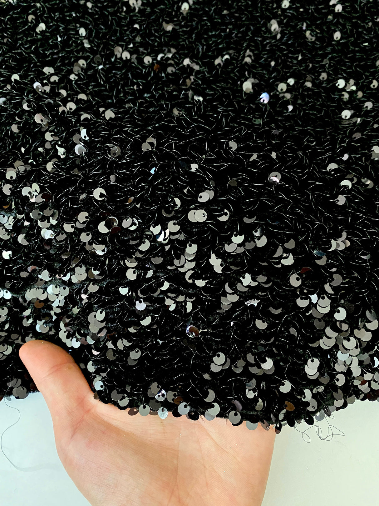 Stretch Sequin Velvet Black