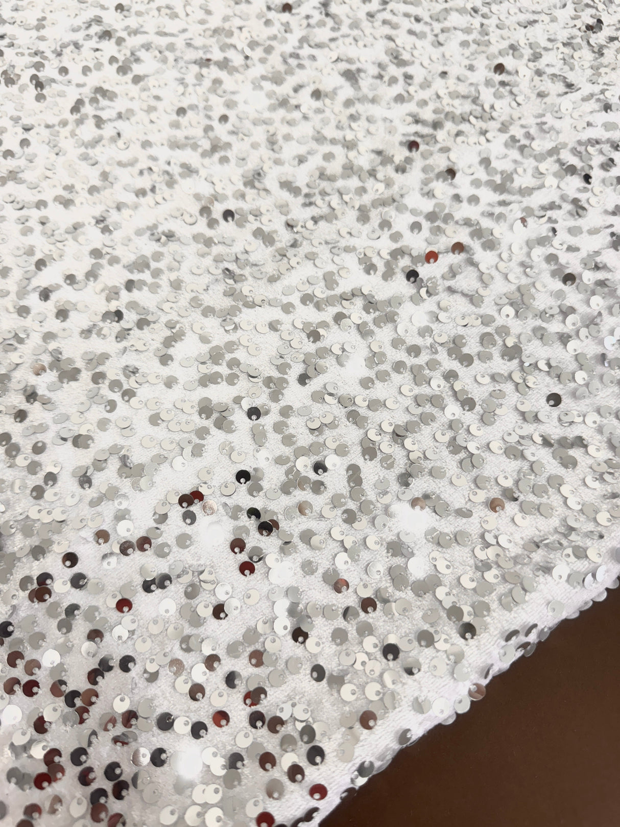 Sequin Velvet Silver White