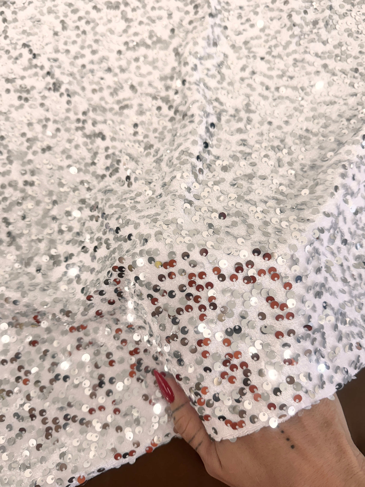 Sequin Velvet Silver White