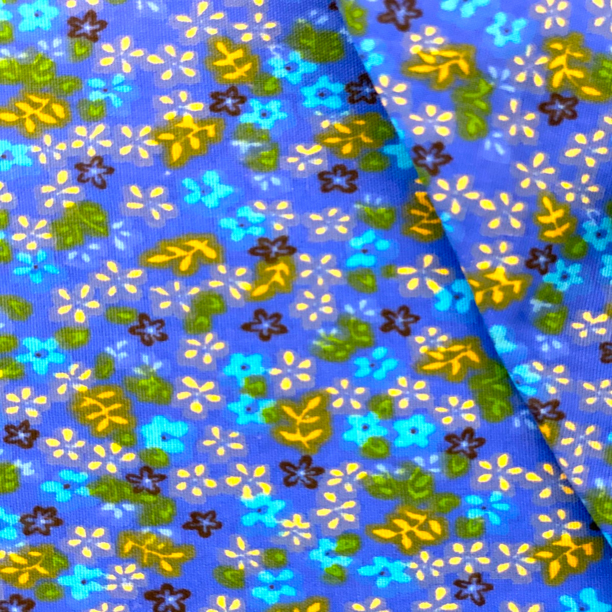 Small Floral Print Poly Cotton Fabric - Small Floral, 59" Width (1 Yard)