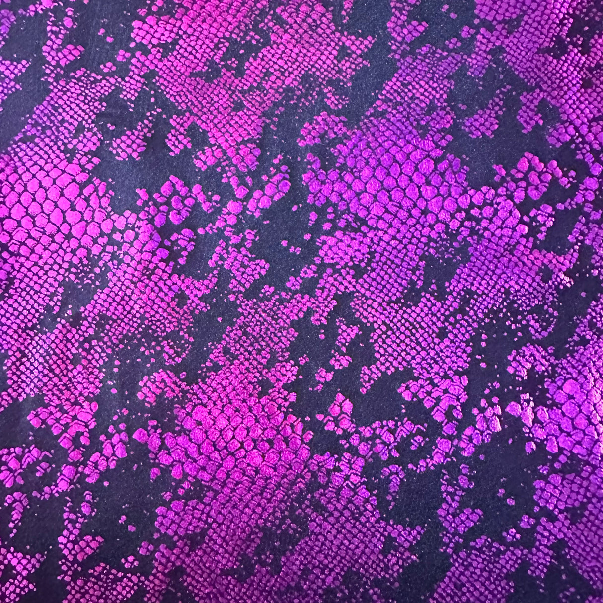 Hologram Tricot Nylon Spandex Fabric Viper Snake 60"
