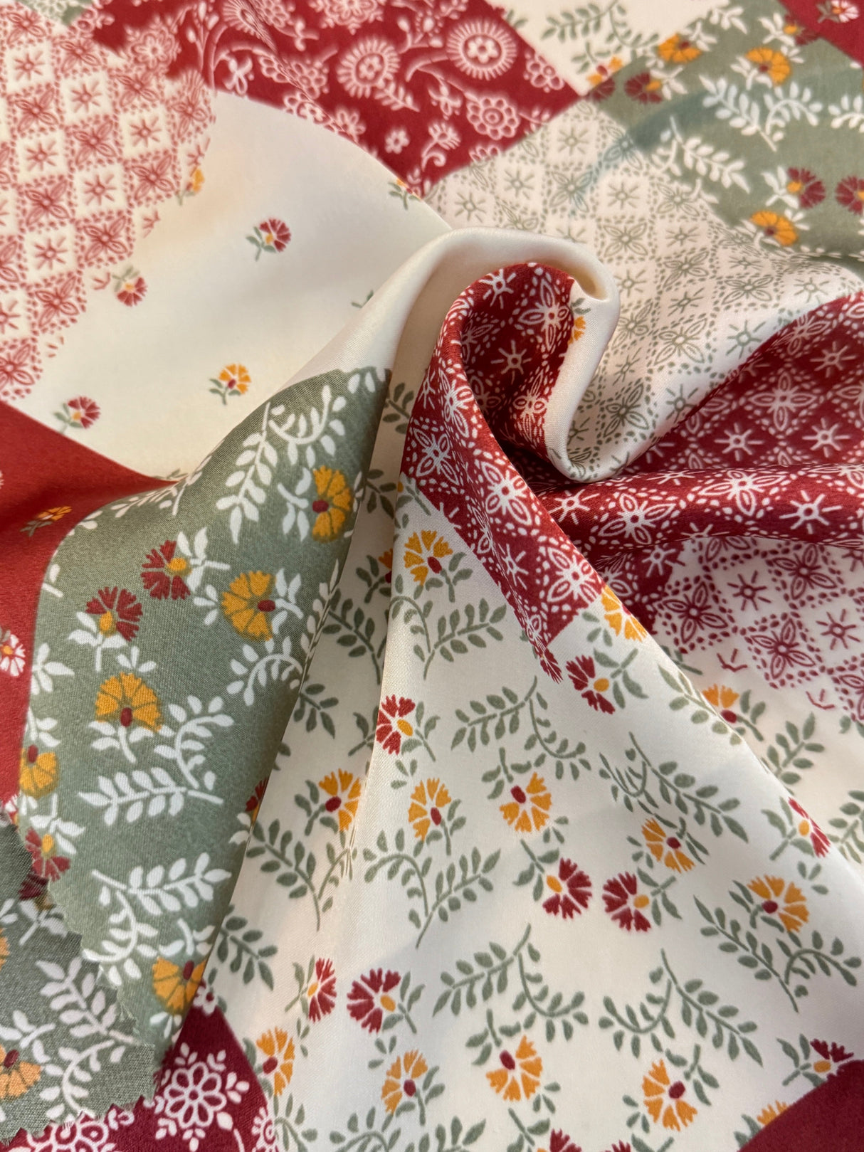 Printed Satin Floral Multicolor