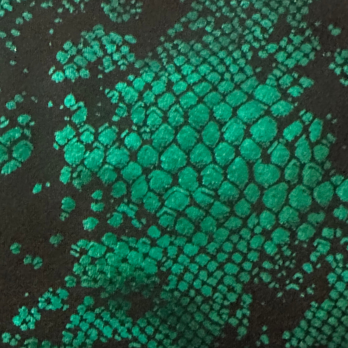 Hologram Tricot Nylon Spandex Fabric Viper Snake 60"