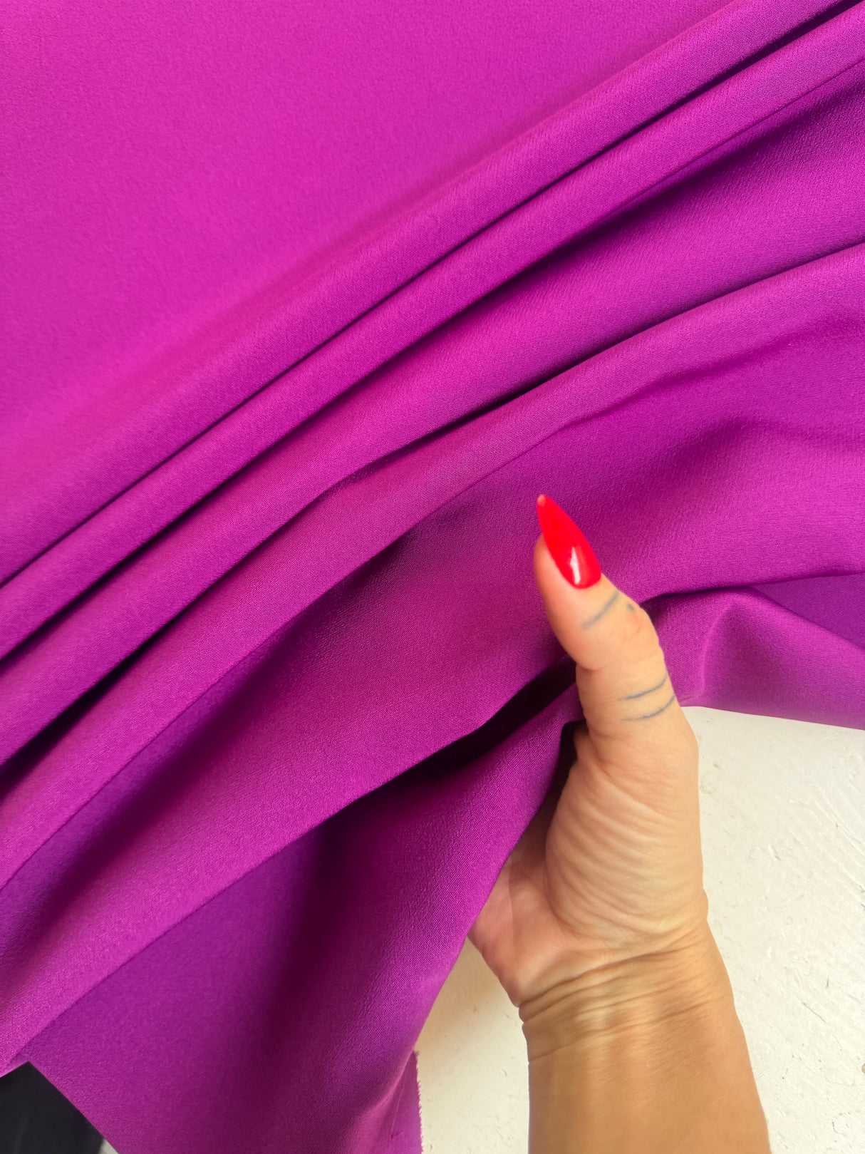 Stretch Crepe Magenta