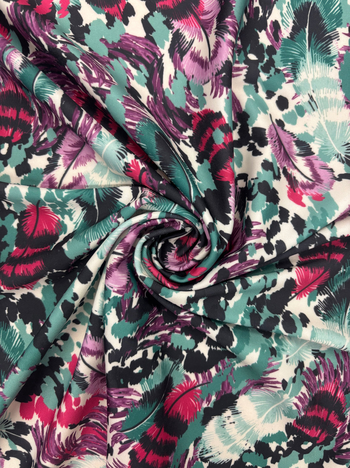 Bird Feather Print Spandex Fabric - Bird Feather Print, 58"/60" Width (1 Yard)