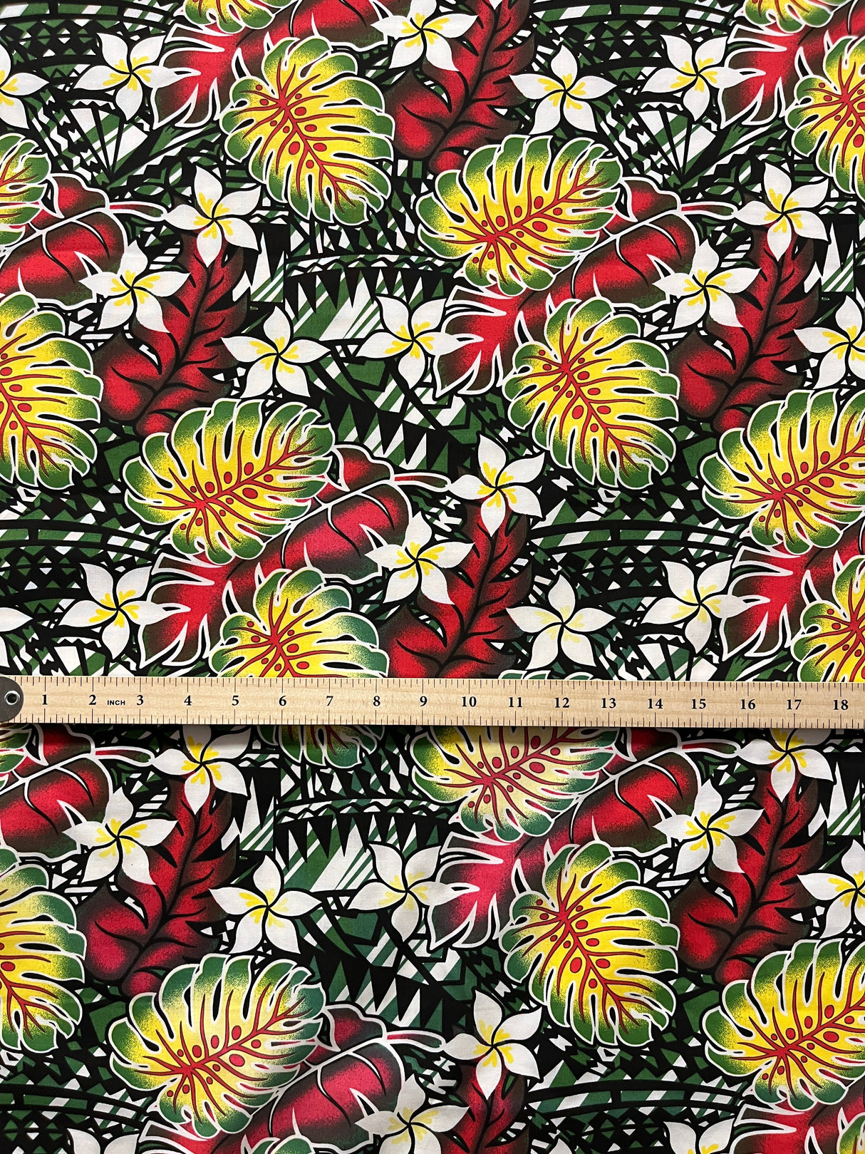 Tiare Split Leaf Monstera Poly-Cotton Fabric - Tropical Monstera And Tiare Print, 36" X 45" (1 Yard)