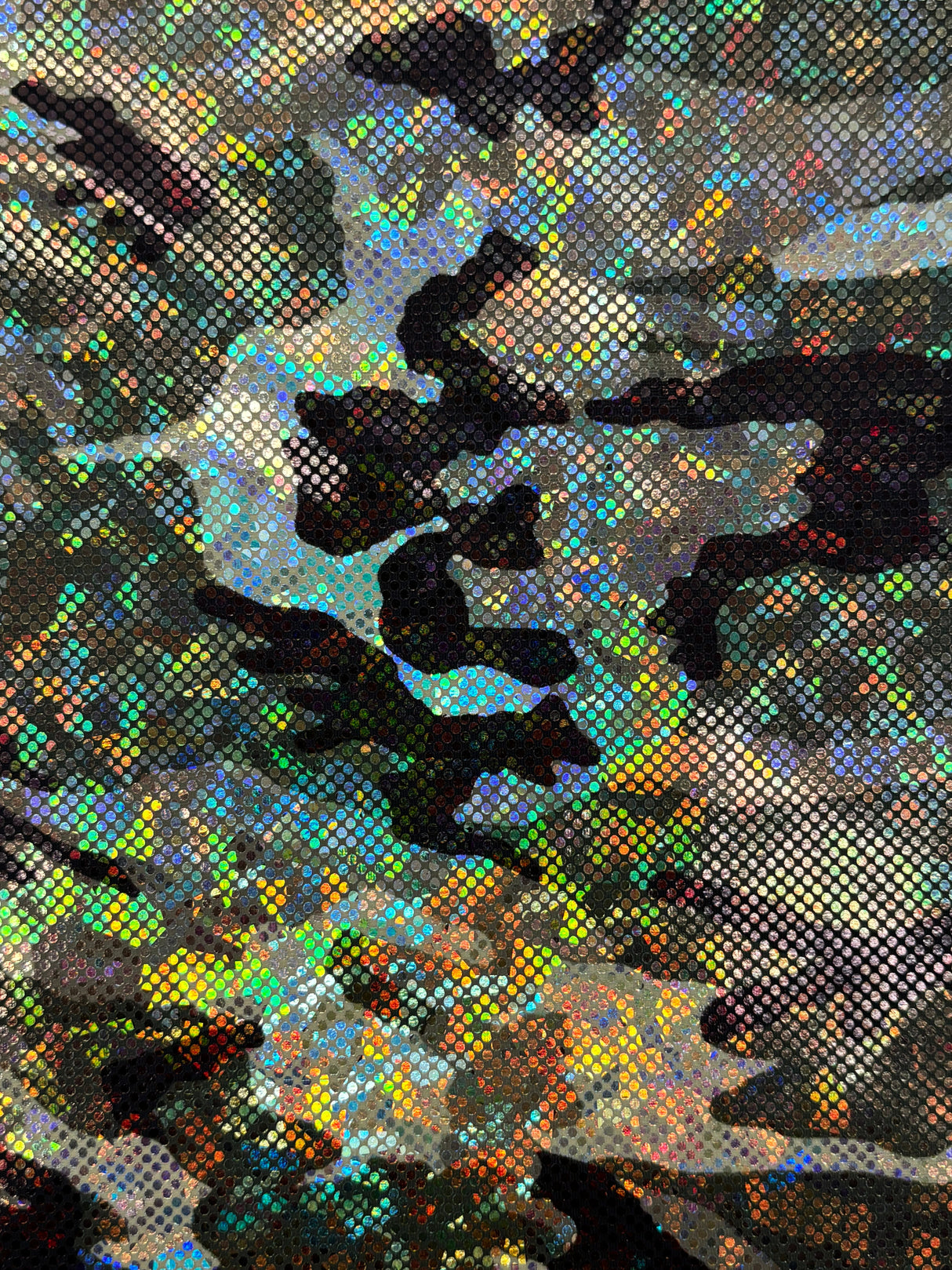 Camo Print Shattered Glass Metallic Spandex Fabric - Camo Print, 36" X 60" (1 Yard)