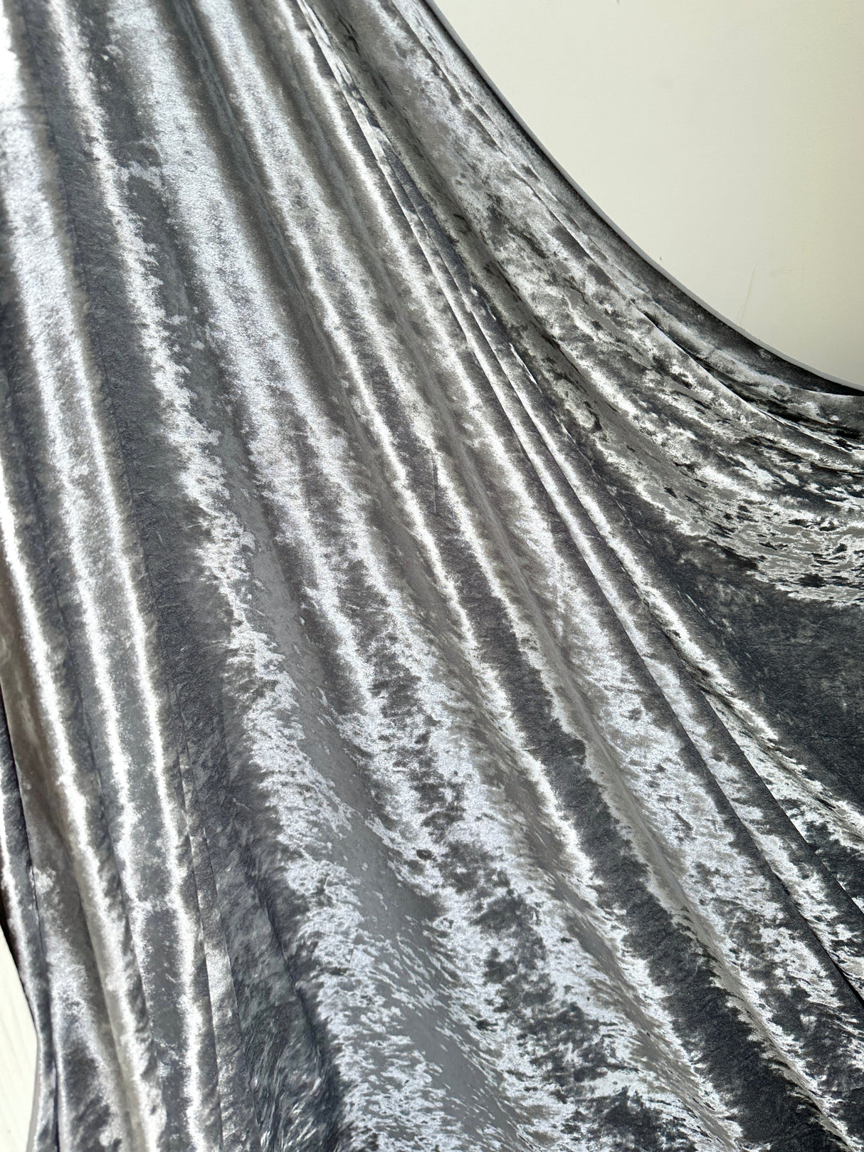 Stretch Crushed Velvet Silver