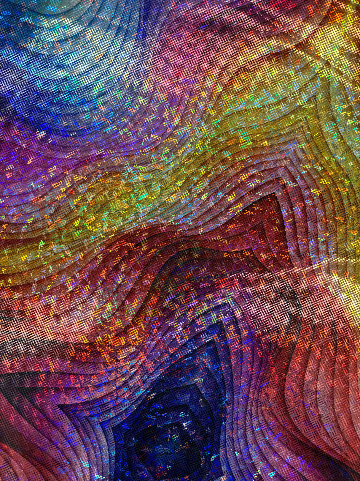 Wave Illusion Shattered Glass Spandex Fabric - Black, Shattered Glass Print, 58"/60" Width (1 Yard)