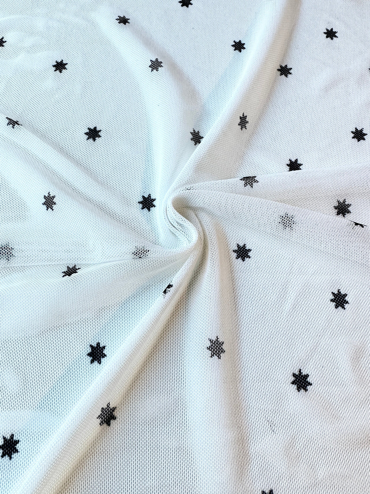 Printed Power Mesh White Black Star