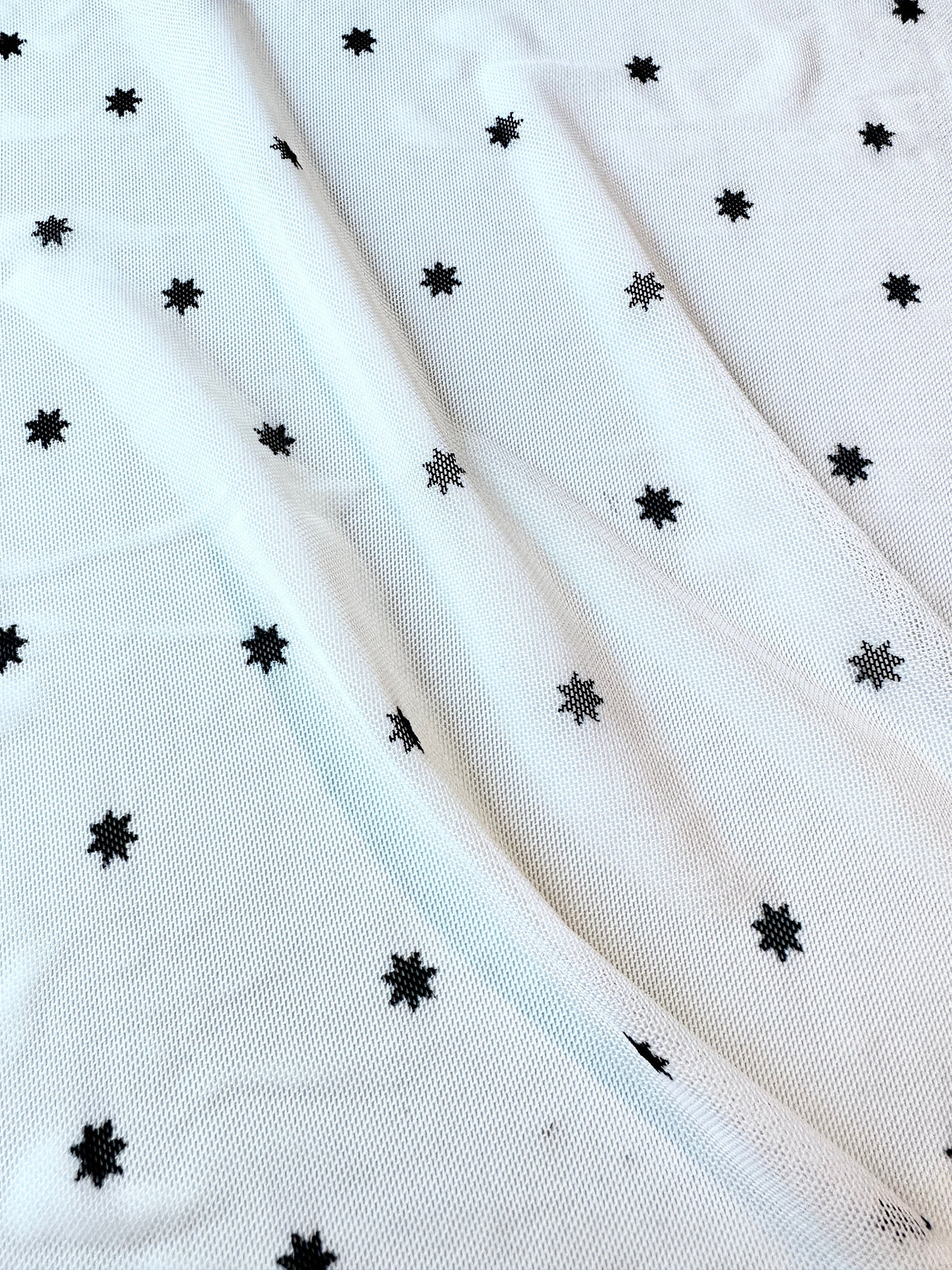 Printed Power Mesh White Black Star