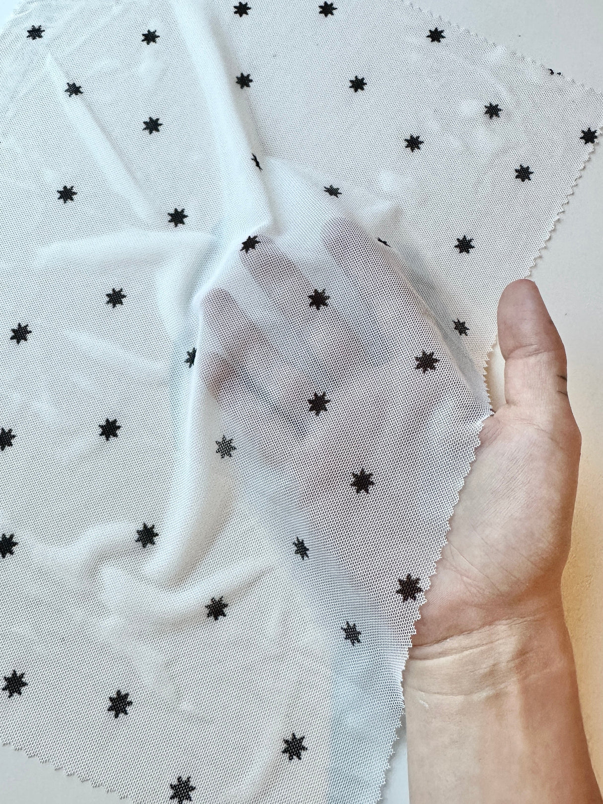 Printed Power Mesh White Black Star
