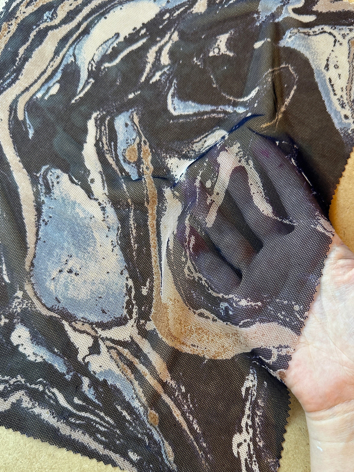 Power Mesh Black Marble