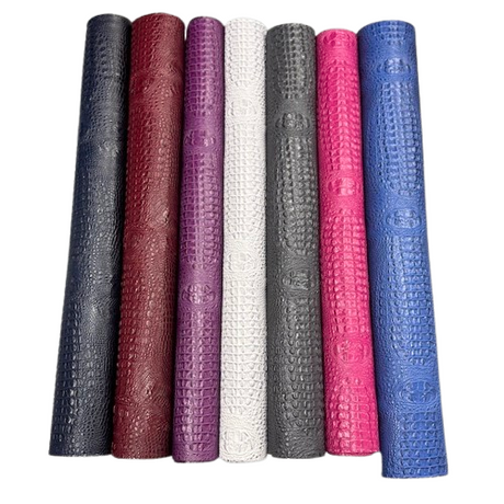 Amazon 3D Embossed Gator Faux Leather Vinyl Fabric - 3D Embossed Gator, 56" Width (1 Yard)