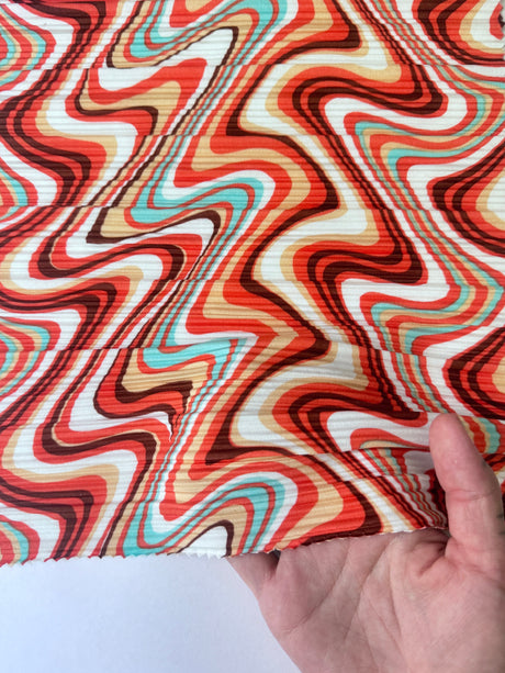 Printed Pleated Knit Multicolor Wave