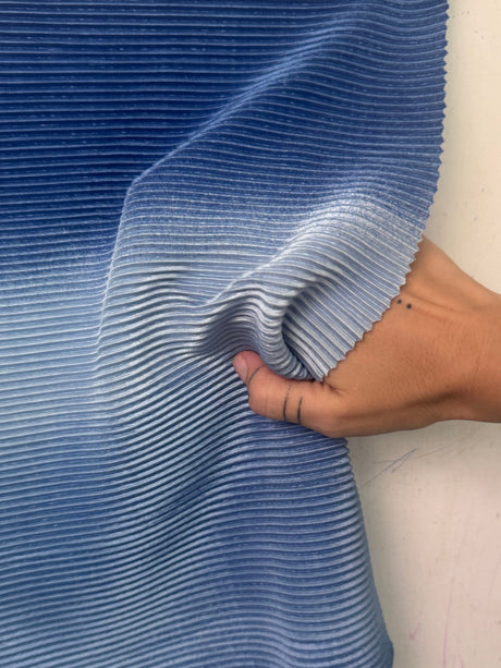Shiny Printed Knit Denim Blue Ombre