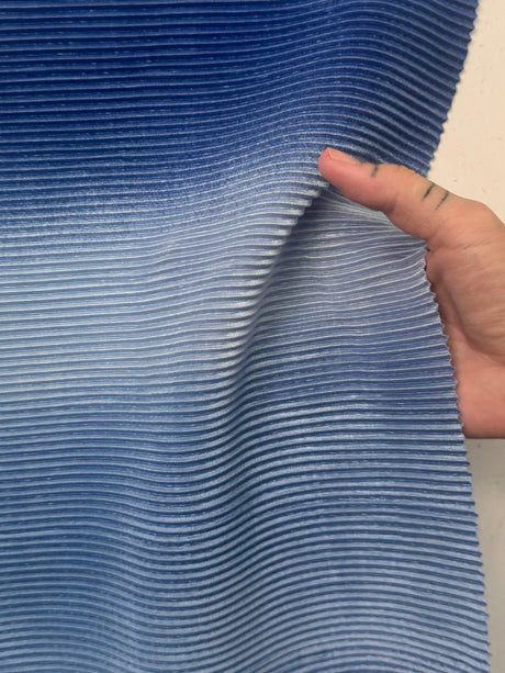 Shiny Printed Knit Denim Blue Ombre
