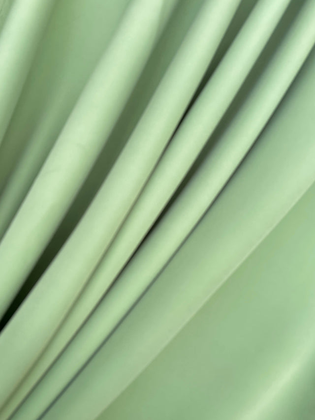 Stretch Crepe Pistachio