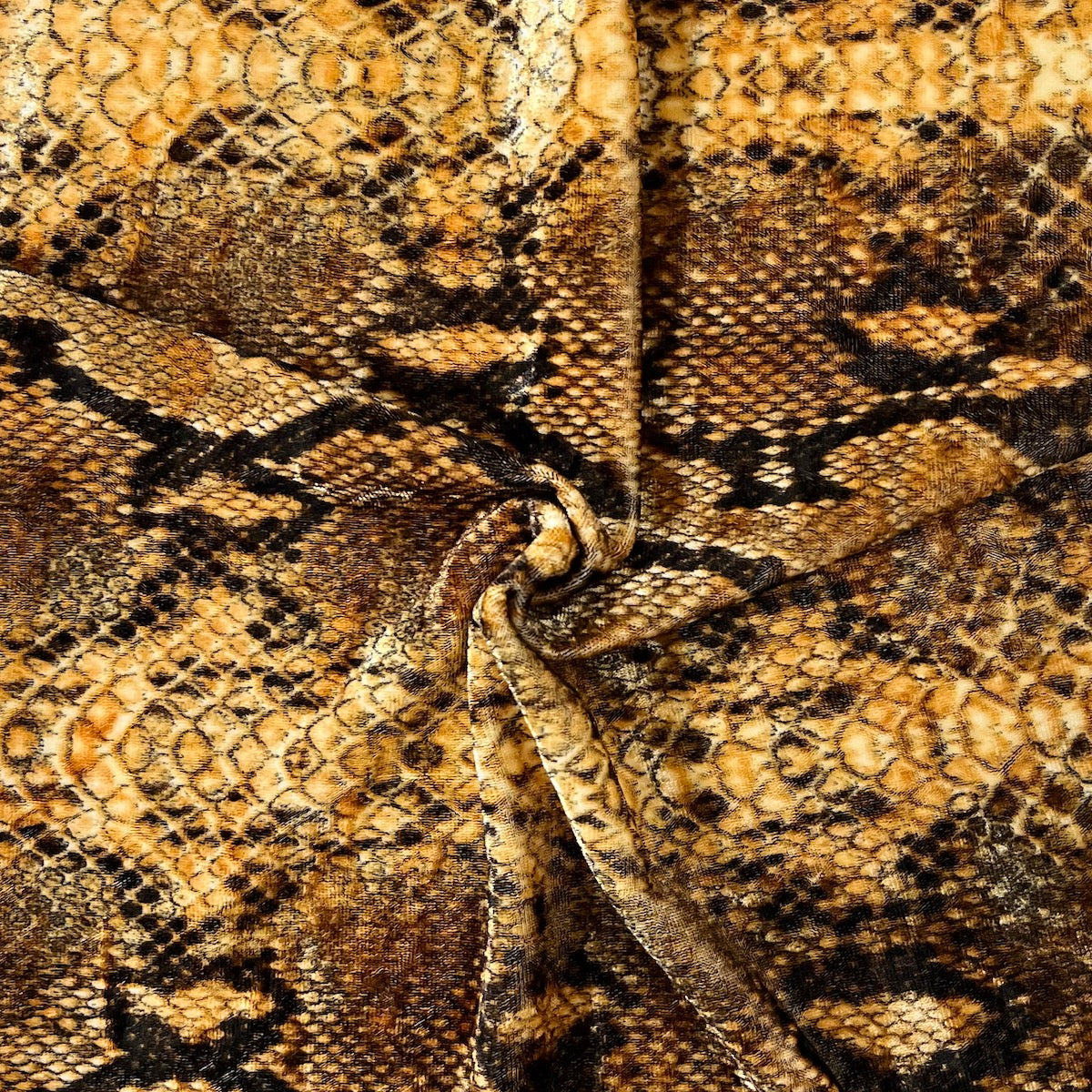 Velvet Spandex Fabric Snakeskin Print