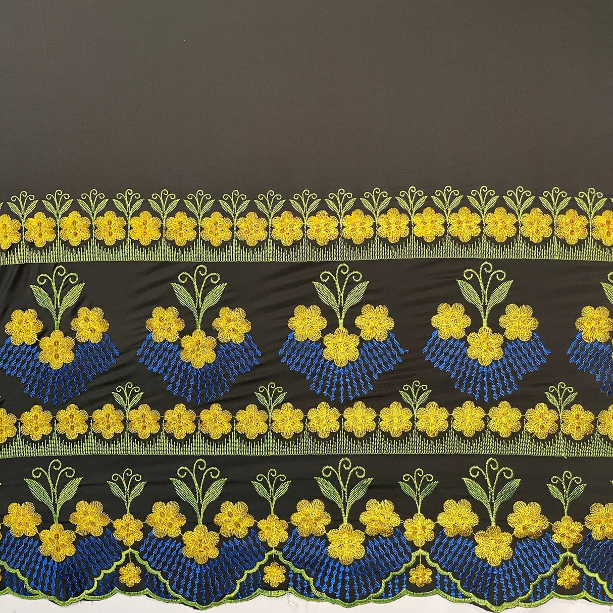 Polyester Embroidered Hibiscus Double Border Fabric