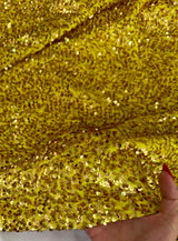 Stretch Sequin on Velvet Yellow Gold