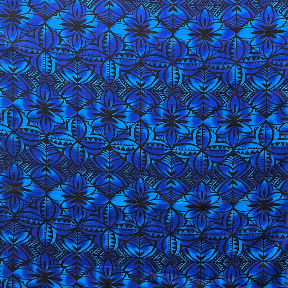 Traditional Polynesian Geometric Design Light Barkcloth Fabric - Beige And White, 45" Width (1 Yard)