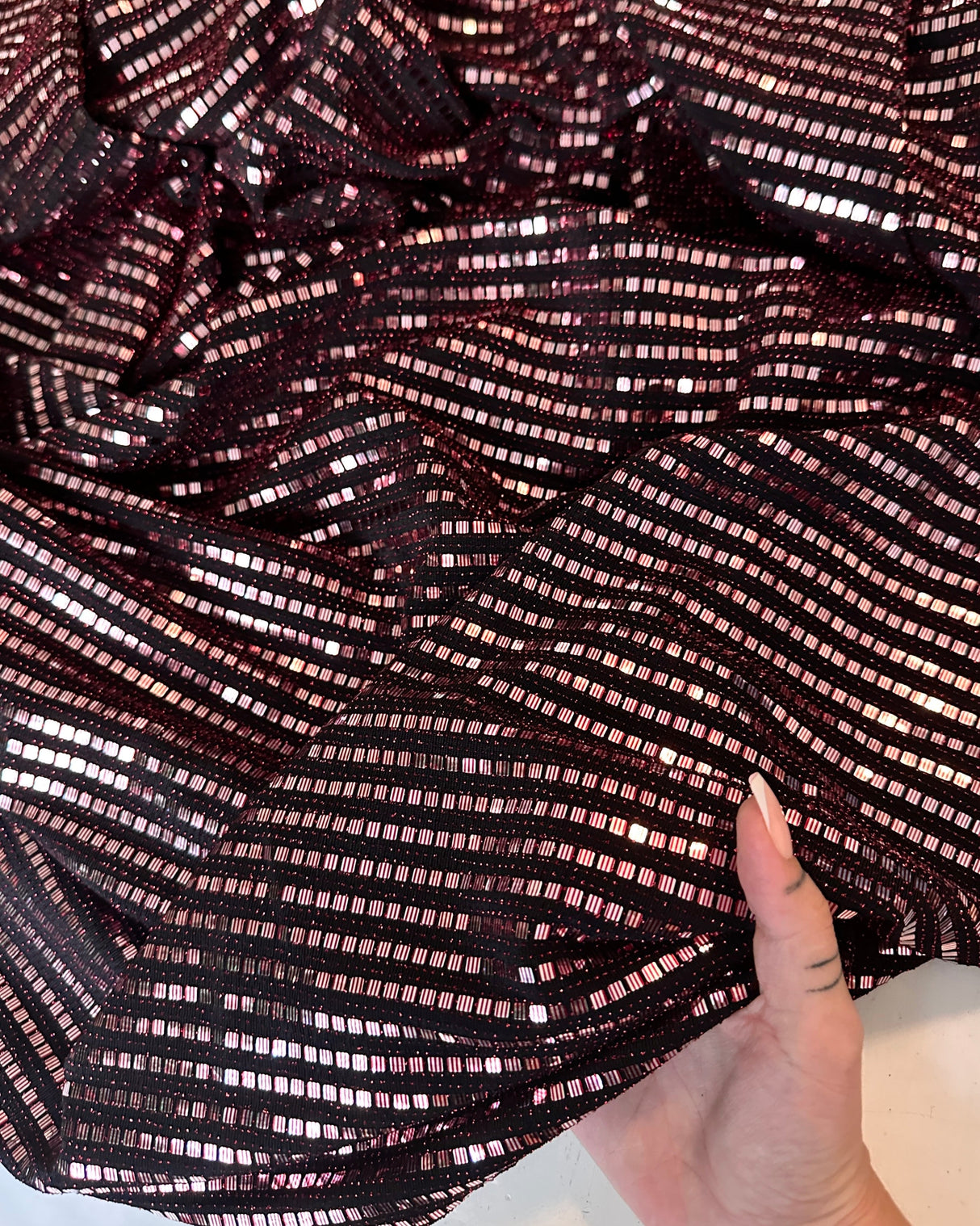 Stretch Mirror Sequin Knit Red Silver