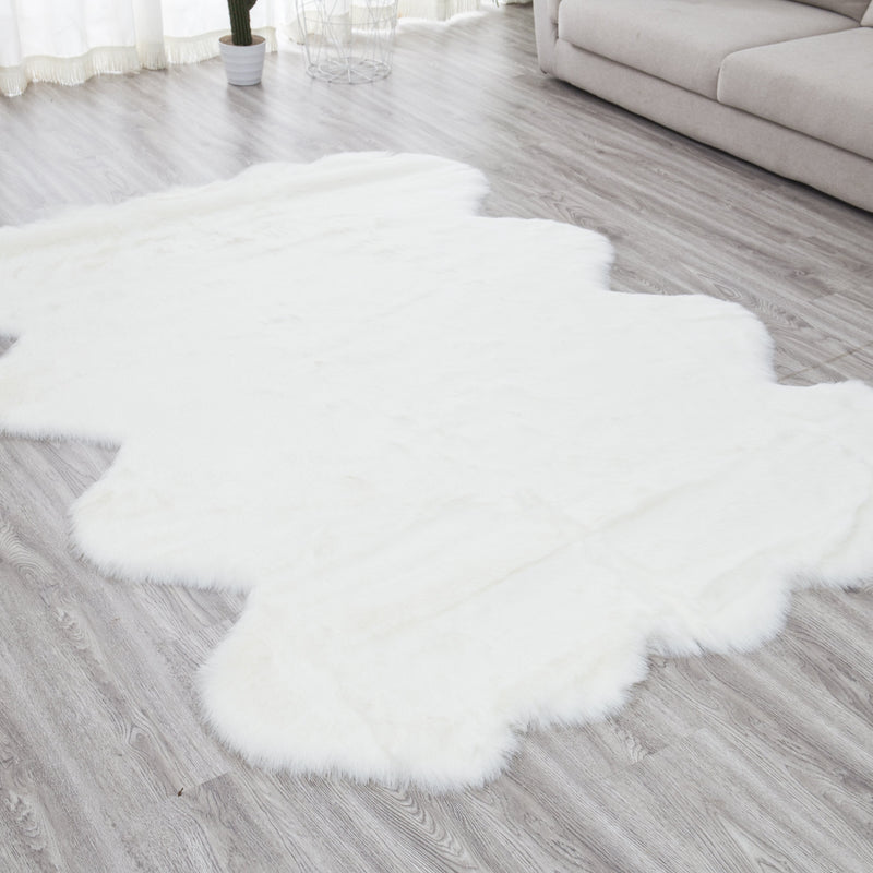 Renne Area Rug Bed Cover Collection Faux Fur Fabric - White, Tip Dye Gray, Animal Shape, 5' X 8', 2' X 6', 2' X 3' (1 Unit)