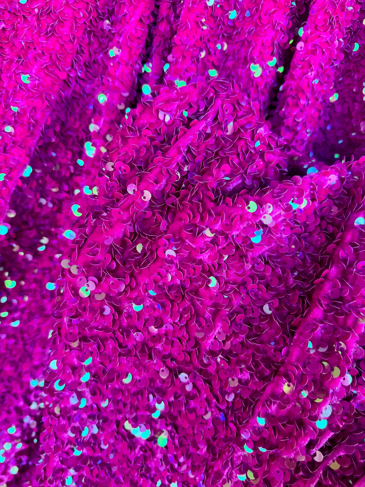 Stretch Sequin on Velvet Fuchsia Iridescent