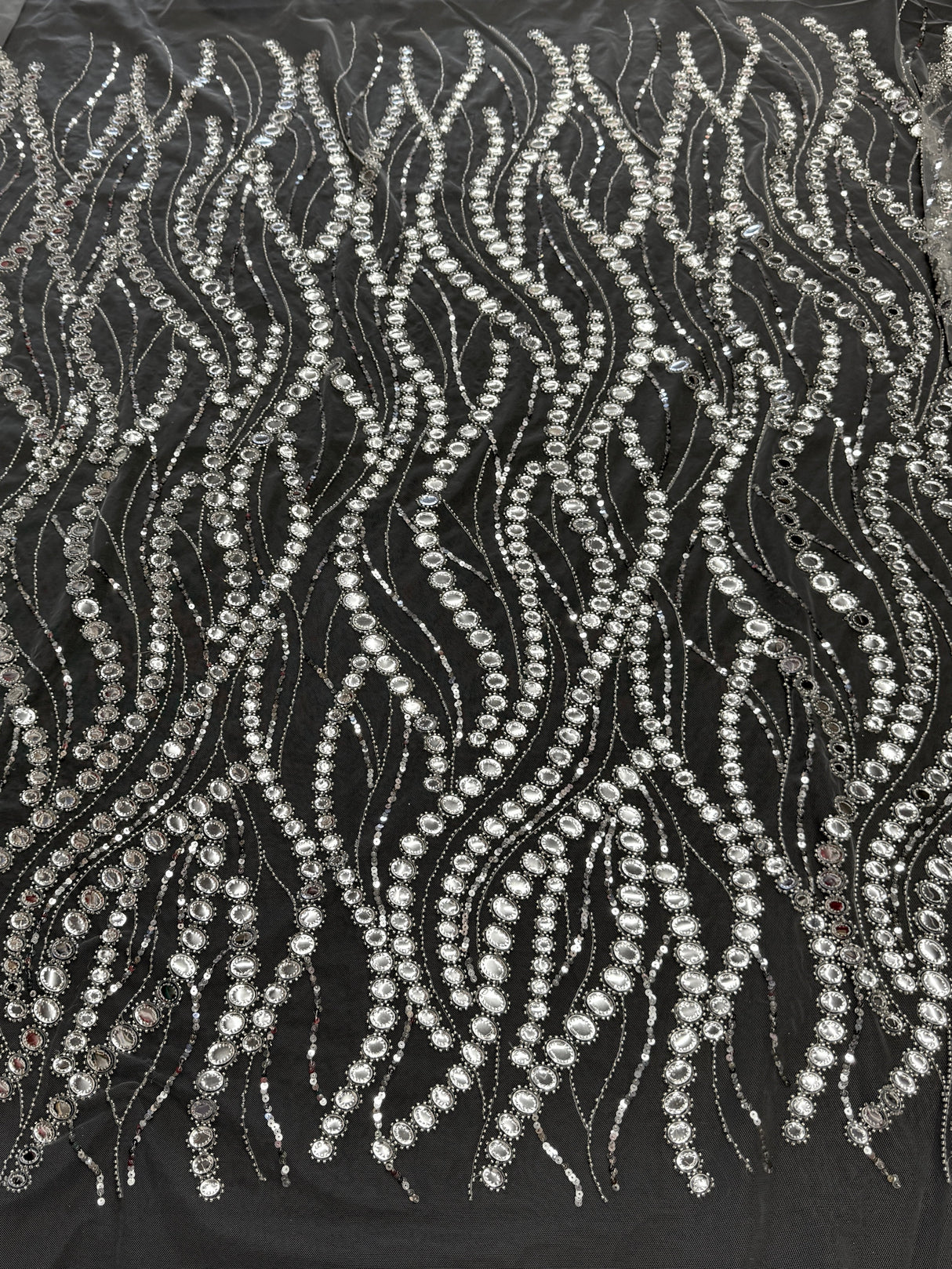 Stretch Sequin Wave Lace Silver