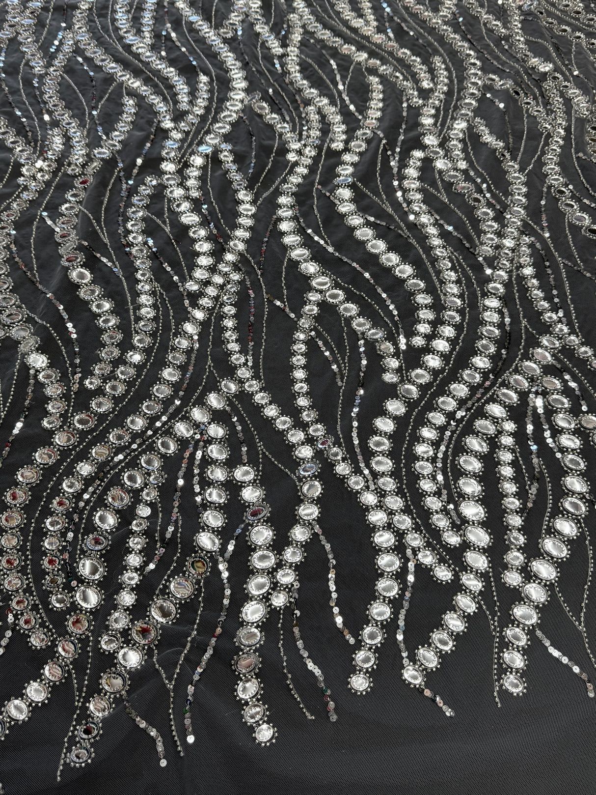 Stretch Sequin Wave Lace Silver