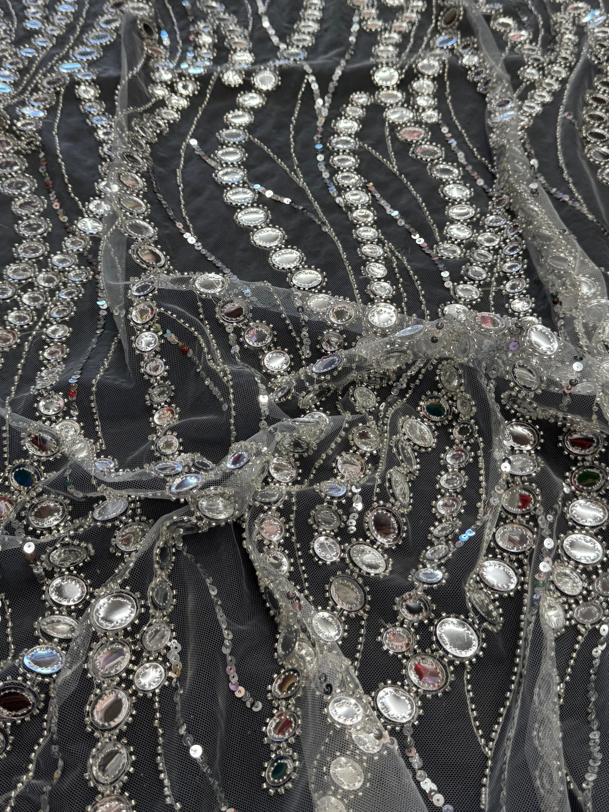 Stretch Sequin Wave Lace Silver