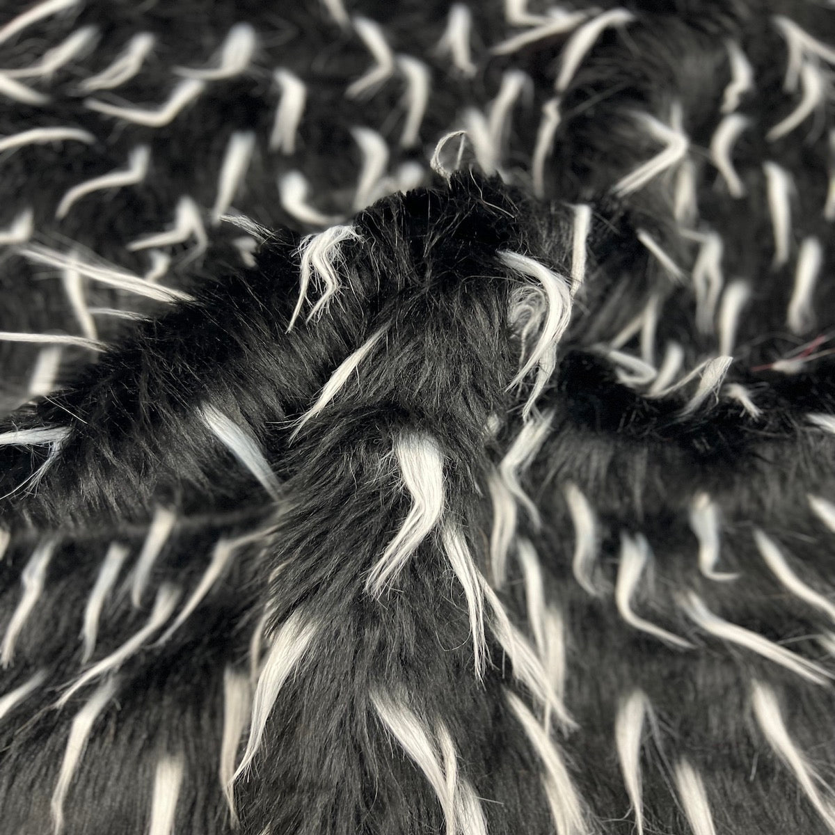 Two Tone Spike Shaggy Faux Fur Fabric - 100 Percent Polyester Fabric, Two-Tone Shaggy Texture, 60" Width, 1.5" Pile Length (1 Yard)