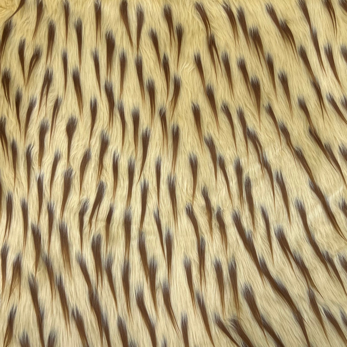 Two Tone Spike Shaggy Faux Fur Fabric - 100 Percent Polyester Fabric, Two-Tone Shaggy Texture, 60" Width, 1.5" Pile Length (1 Yard)