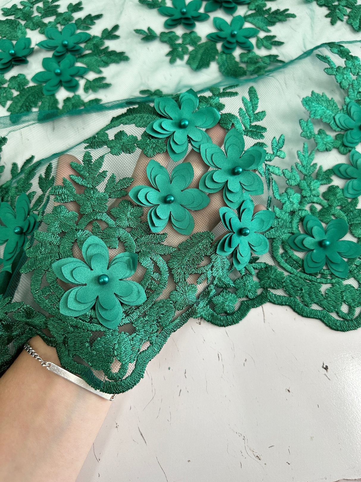 3D Flower Scalloped Mesh Lace