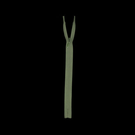 Invisible Zipper 9" by YKK - 064 Turtle Green