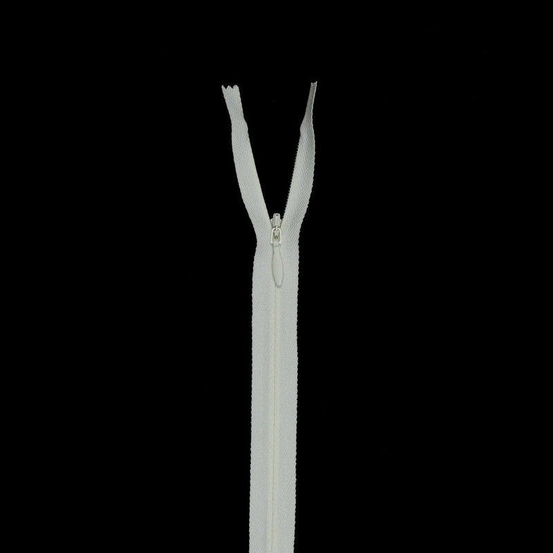 Invisible Zipper 9" by YKK - 502 Vanilla Ice