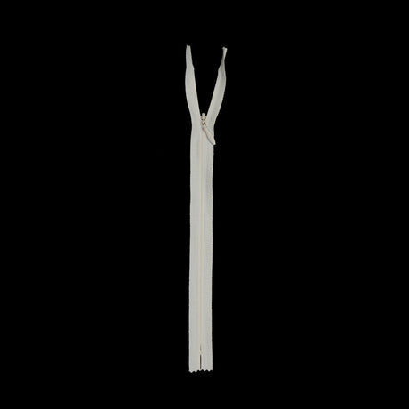 Invisible Zipper 9" by YKK - 801 Winter White