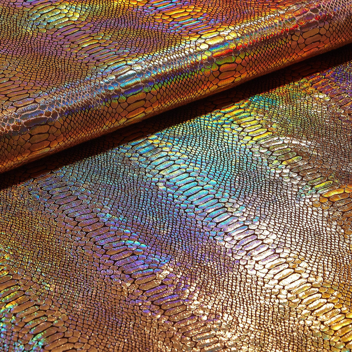 Illusion Anaconda Polyester Spandex Velvet Fabric - Iridescent Foil Print, 58/60" Width (1 Yard)