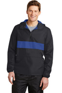 Anorak con bolsillo con cremallera.
