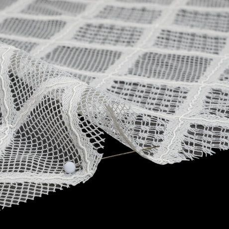Corded Lace with Little Scalloped Finished Edges - Ivory Diamond Lattice