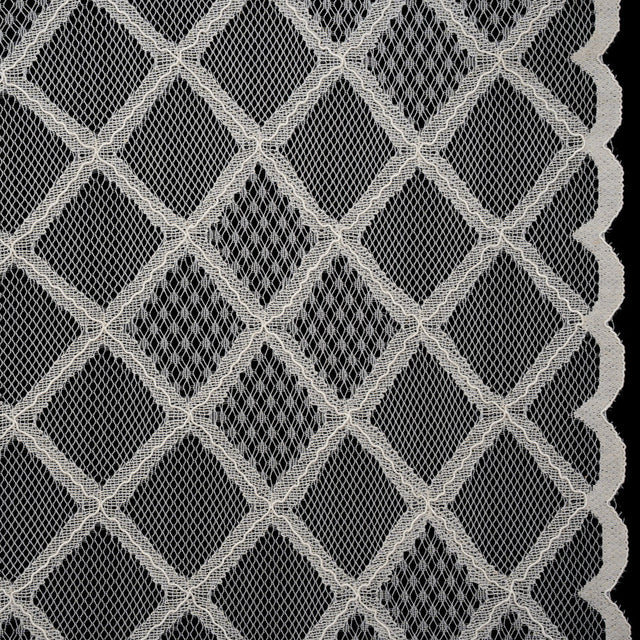 Corded Lace with Little Scalloped Finished Edges - Ivory Diamond Lattice