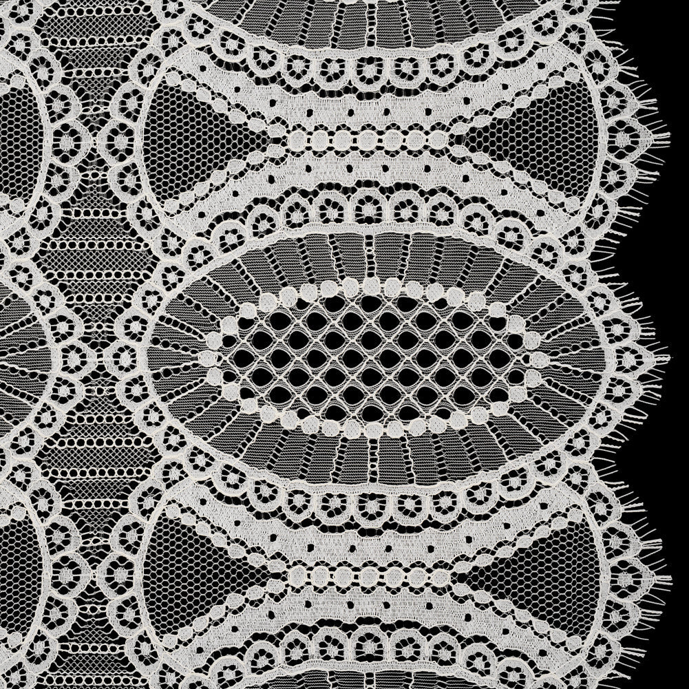 Corded Lace with Scalloped Fringe Edges - Ivory Geometric Lozenges