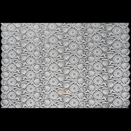 Raschel Lace Panel with Finished Edges - Ivory Bold Daisies and Leaves