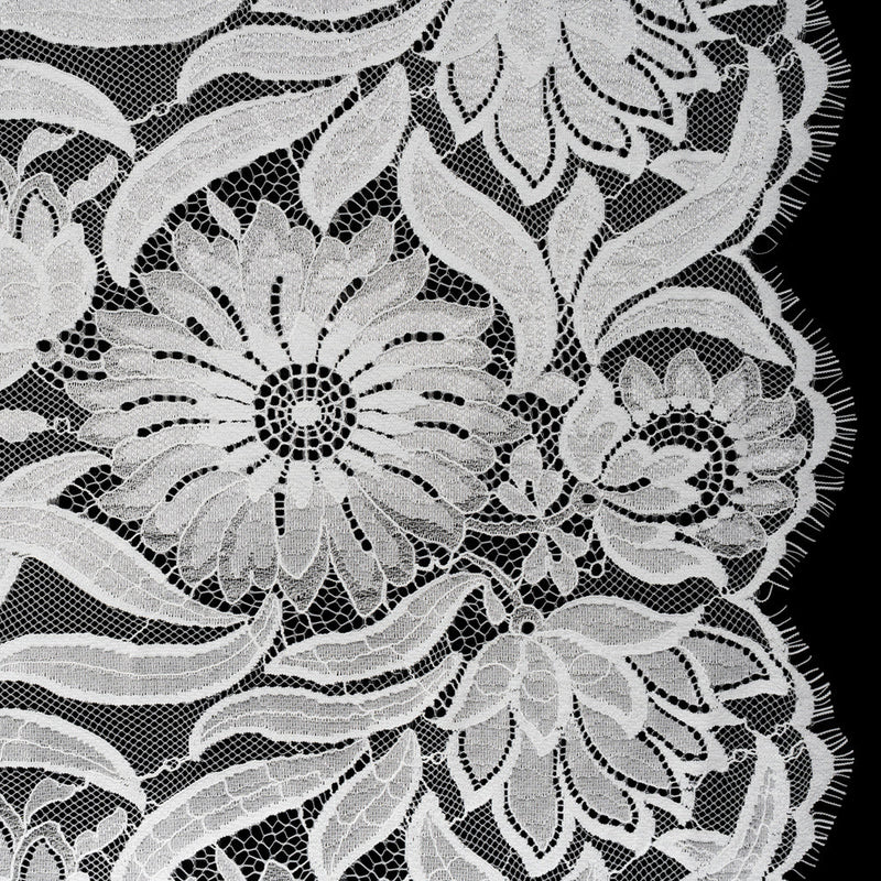 Raschel Lace Panel with Finished Edges - Ivory Bold Daisies and Leaves