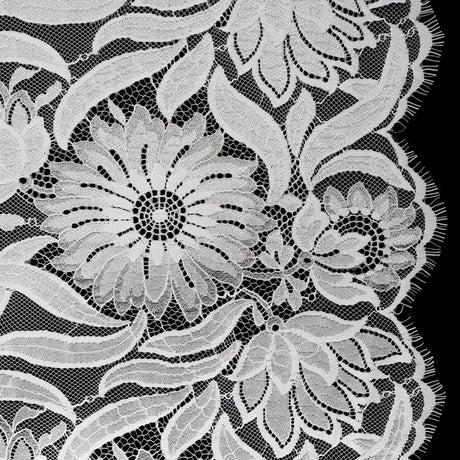 Raschel Lace Panel with Finished Edges - Ivory Bold Daisies and Leaves